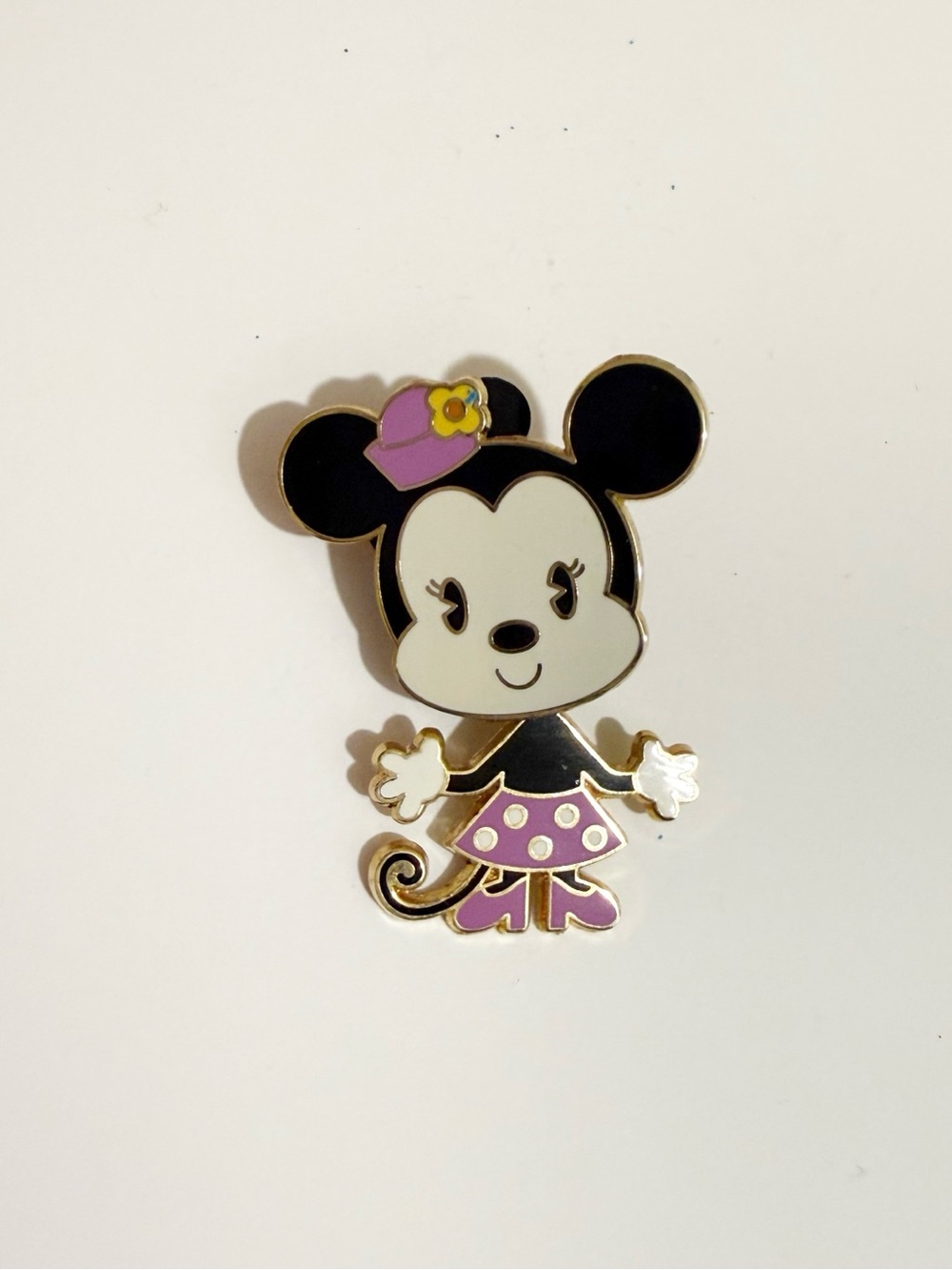Minnie Mouse Purple Enamel Pin - Accessory